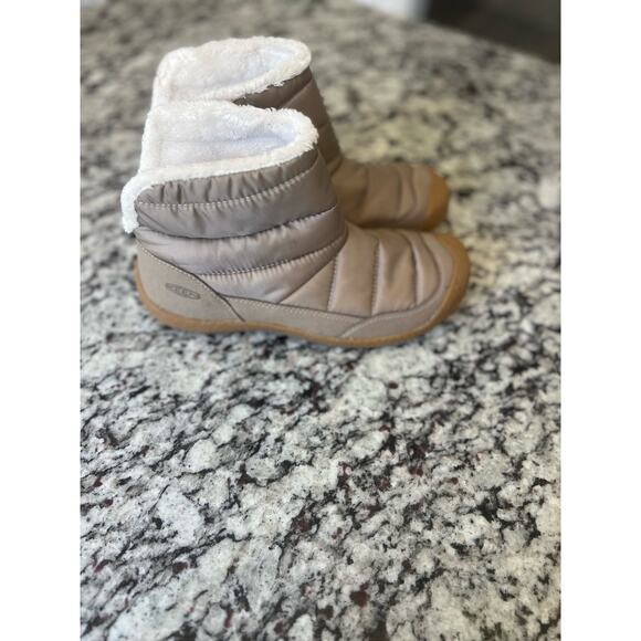 Keen women’s Howser fold down boots size 8.5 - Picture 4 of 13